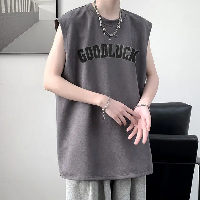 沐诚阳译 美式潮流复古无袖百搭服饰背心 男女同款