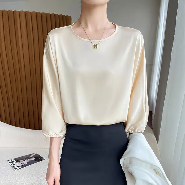 CASAMIA T