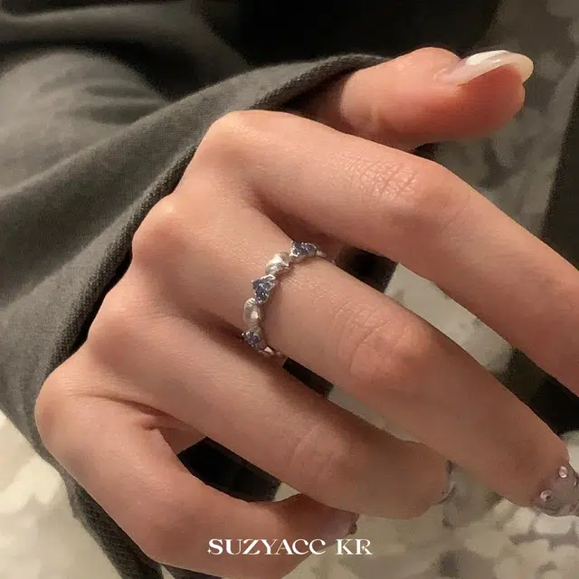 SUZYACC KR