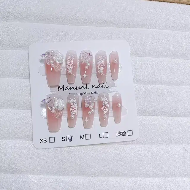 轻迎 山茶少女  穿戴甲 中梯粉色裸色 可爱