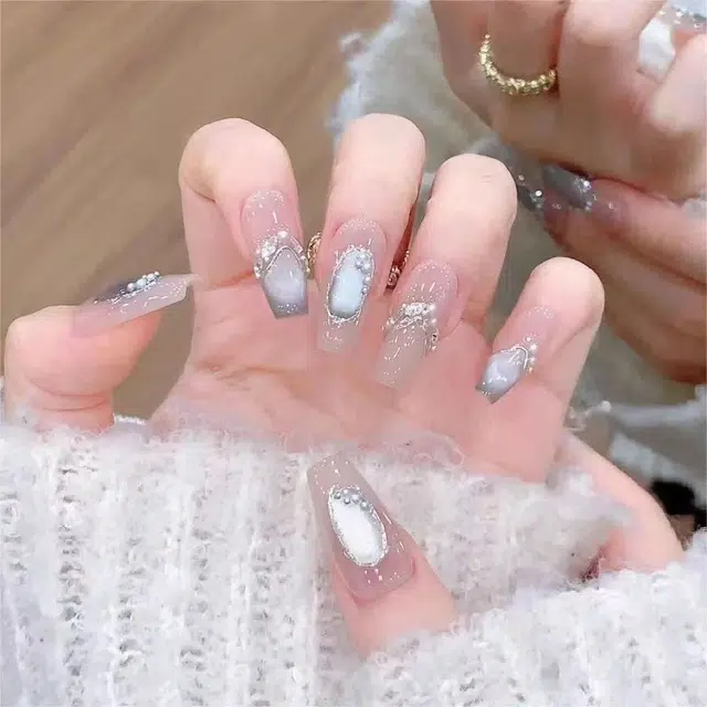 轻迎 星星梦境闪钻珍珠  穿戴甲 中梯裸色银白色晕染 猫眼