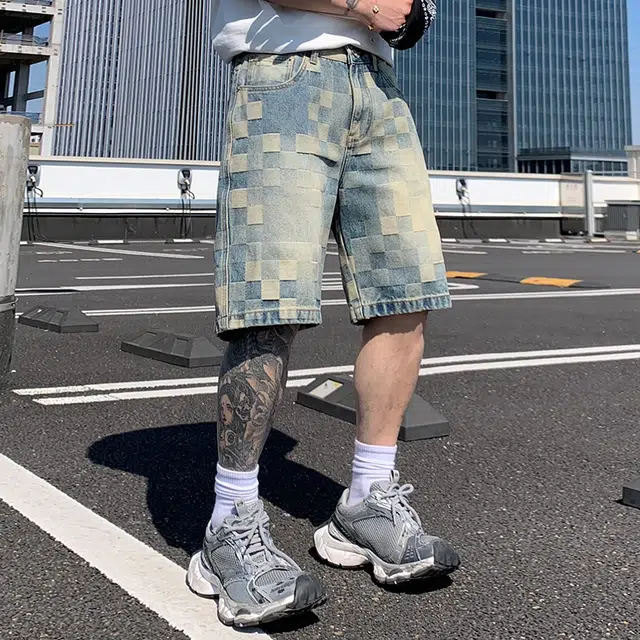 帝狼牛 时尚高街复古美式纽扣拉链中腰基础款百搭潮牌垂感褶皱宽松重榜小众设计感格子提花直筒五分裤牛仔短裤 男女同款