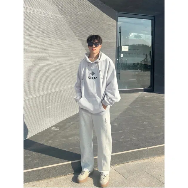 X1617