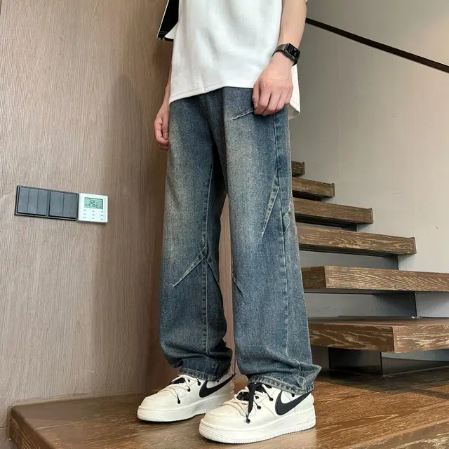 X1617 vibe