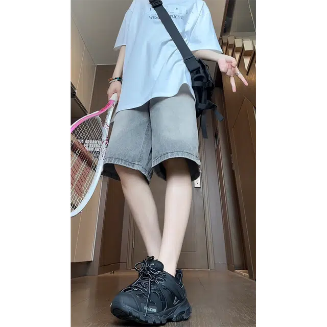 新世家族 美式潮牌高街复古磨白水洗做旧嘻哈街头设计休闲宽松直筒阔腿百搭潮流痞帅垂感五分牛仔短裤 女款