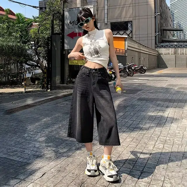 新世家族 美式高街宽松简约基础款复古水洗做旧时尚百搭七分裤渐变牛仔短裤 女款