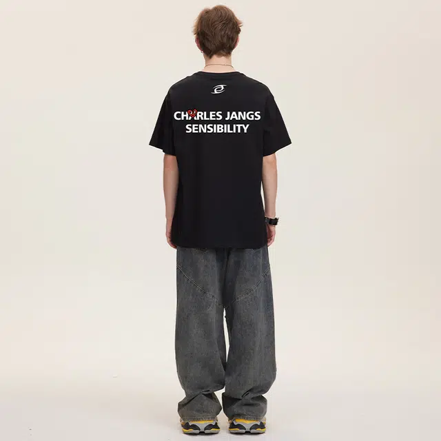 DIBINSAI STUDIO x CHARLES JANG'S HAPPY HEART Logo T