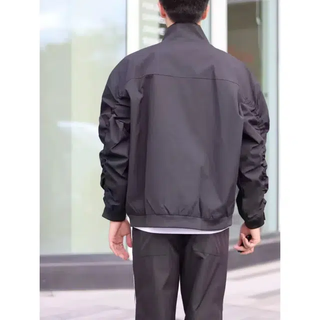 DIBINSAI STUDIO vibebomber