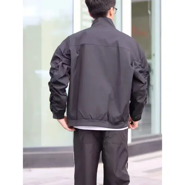 DIBINSAI STUDIO vibebomber