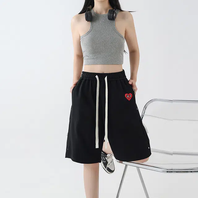 DIBINSAI STUDIO x CHARLES JANG'S HAPPY HEART Logo