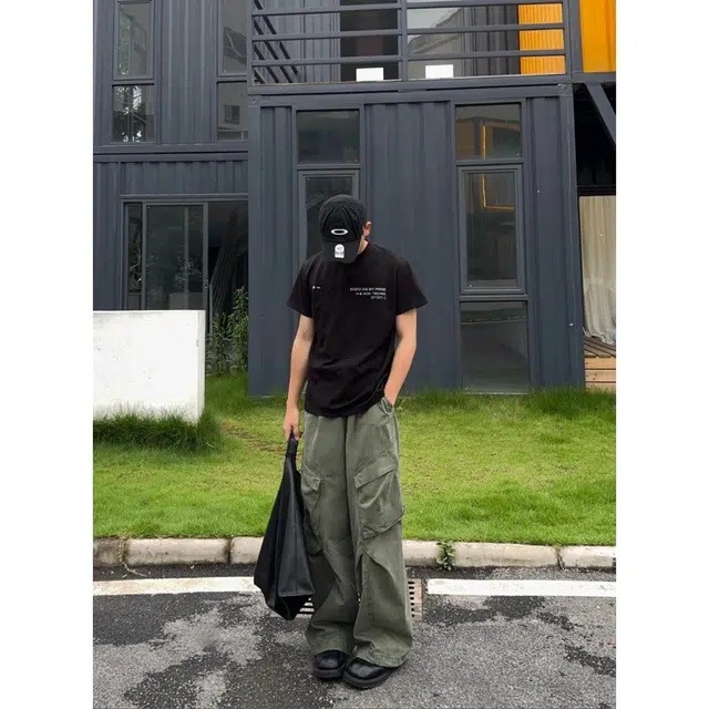 DIBINSAI STUDIO