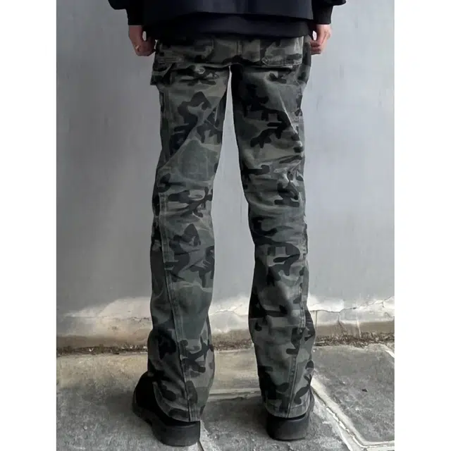 DIBINSAI STUDIO vibe