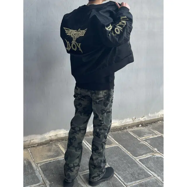 DIBINSAI STUDIO vibe