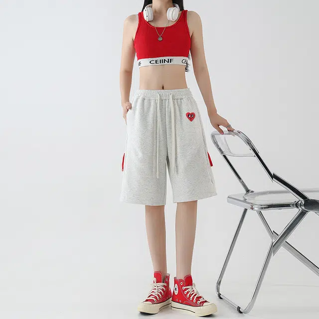 DIBINSAI STUDIO x CHARLES JANG'S HAPPY HEART Logo