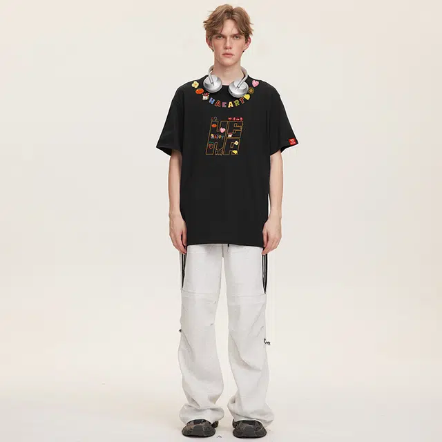 DIBINSAI STUDIO x CHARLES JANG'S HAPPY HEART T
