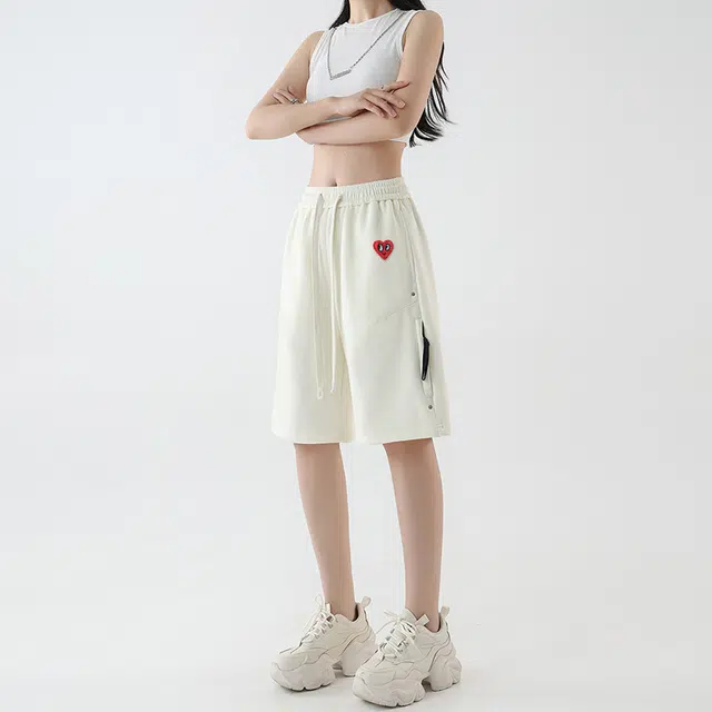 DIBINSAI STUDIO x CHARLES JANG'S HAPPY HEART Logo