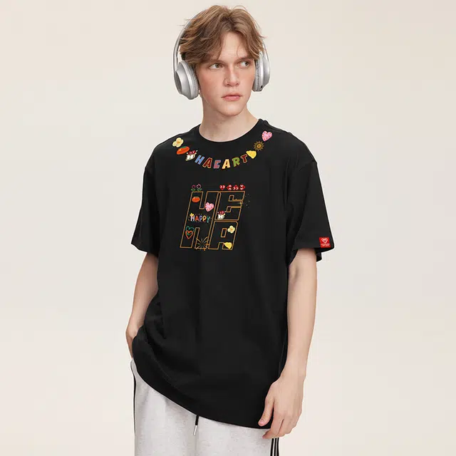 DIBINSAI STUDIO x CHARLES JANG'S HAPPY HEART T