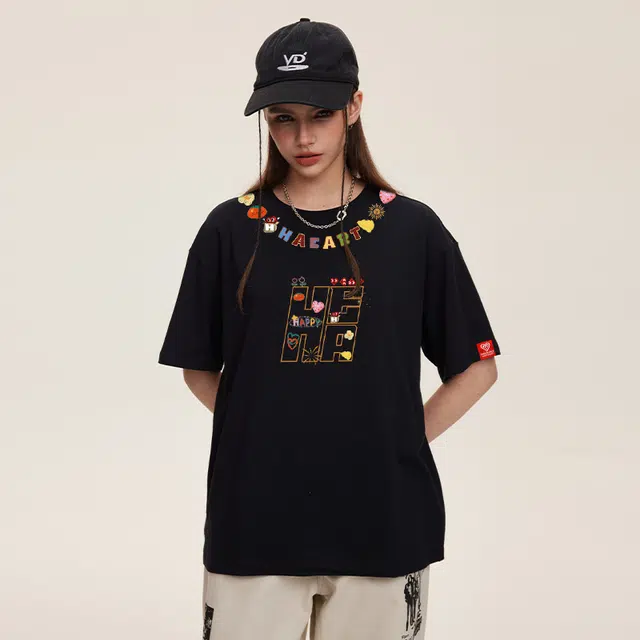 DIBINSAI STUDIO x CHARLES JANG'S HAPPY HEART T