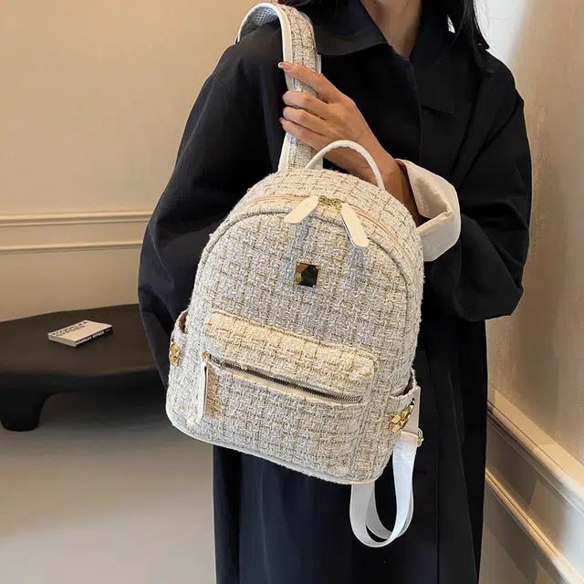 雅鹿 时尚复古印花字母外出旅行 布 双肩包背包 女款 白色/黑色