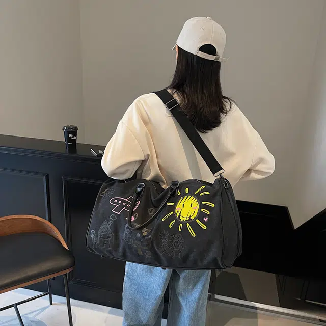 雅鹿 潮流个性涂鸦出差行李袋大容量休闲 尼龙 手提斜挎单肩旅行包 男女同款情侣款 多色