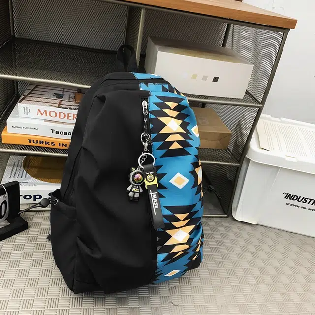 雅鹿 高颜值创意涂鸦潮流时尚个性 尼龙 双肩包 男女同款情侣款 白色/绿色/红色/蓝色