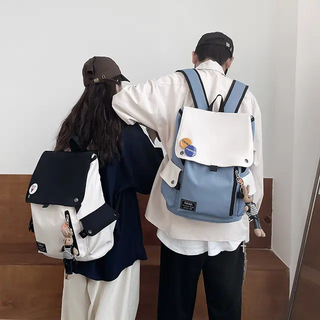 雅鹿 休闲撞色拼接高级感大容量旅行轻便百搭日系韩版 尼龙 背包双肩包 男女同款情侣款 黑色/白配蓝/白配黑/白配绿