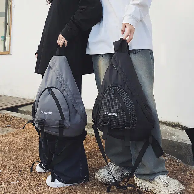 雅鹿 运动骑行弓箭包小众设计感机能潮流 尼龙 斜挎单肩胸包 男女同款情侣款 多色