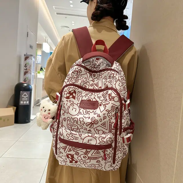 雅鹿 森系高颜值涂鸦大容量百搭耐脏 尼龙 双肩包 男女同款情侣款 黑色/红色/蓝色/绿色