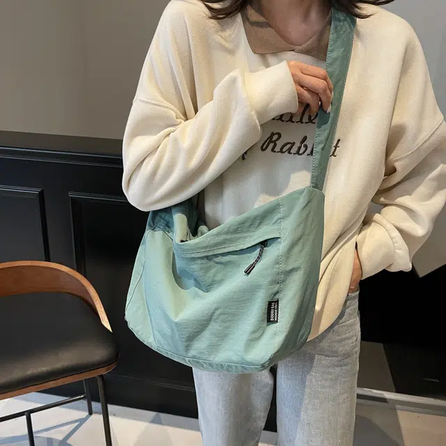 雅鹿 日系休闲小众设计通勤 尼龙 托特包单肩斜挎包 男女同款情侣款 多色
