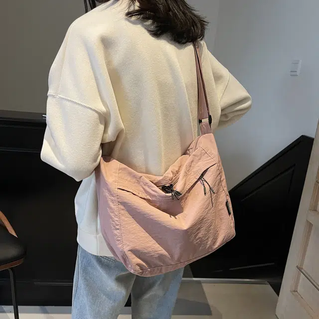 雅鹿 日系休闲小众设计通勤 尼龙 托特包单肩斜挎包 男女同款情侣款 多色