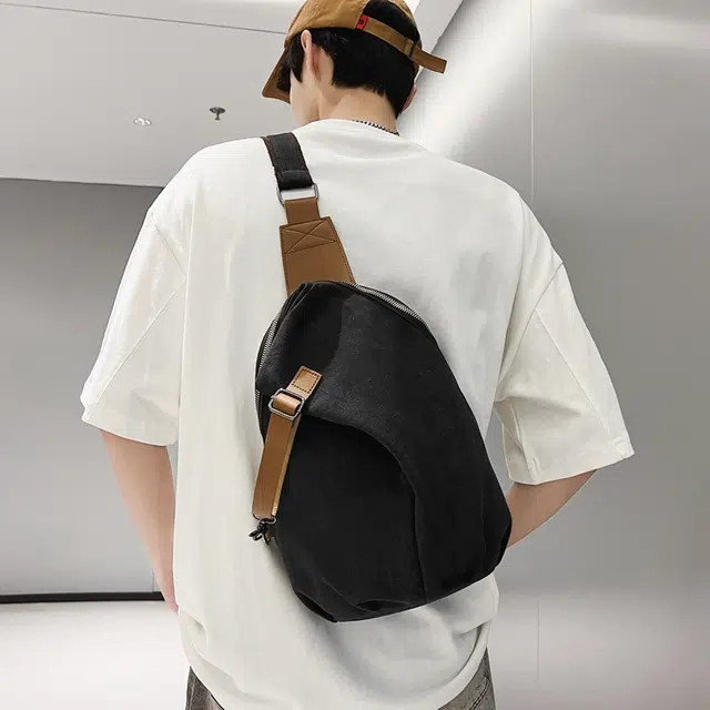 雅鹿 欧美复古潮流时尚简约百搭休闲 尼龙 胸包 常规 男女同款情侣款 多色