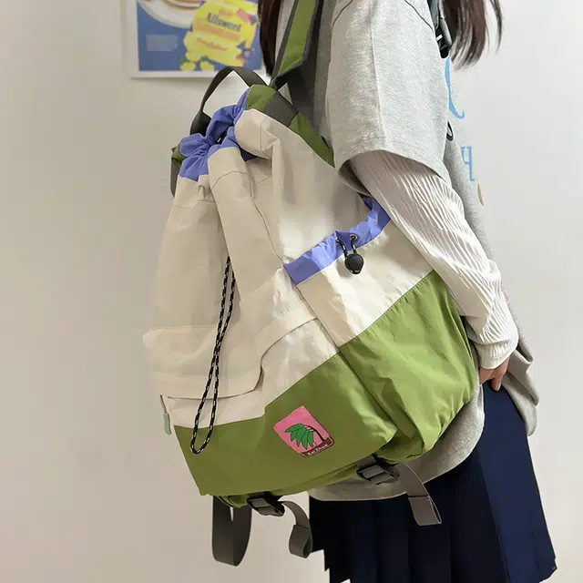 雅鹿 韩版轻便抽绳束口运动徒步登山包耐磨防水书包 尼龙 双肩包背包 男女同款情侣款 白色/绿色