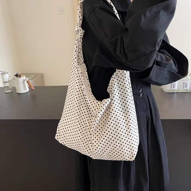 雅鹿 韩系百搭复古风 尼龙 单肩包 女款 多色