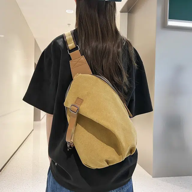 雅鹿 欧美复古潮流时尚简约百搭休闲 尼龙 胸包 常规 男女同款情侣款 多色