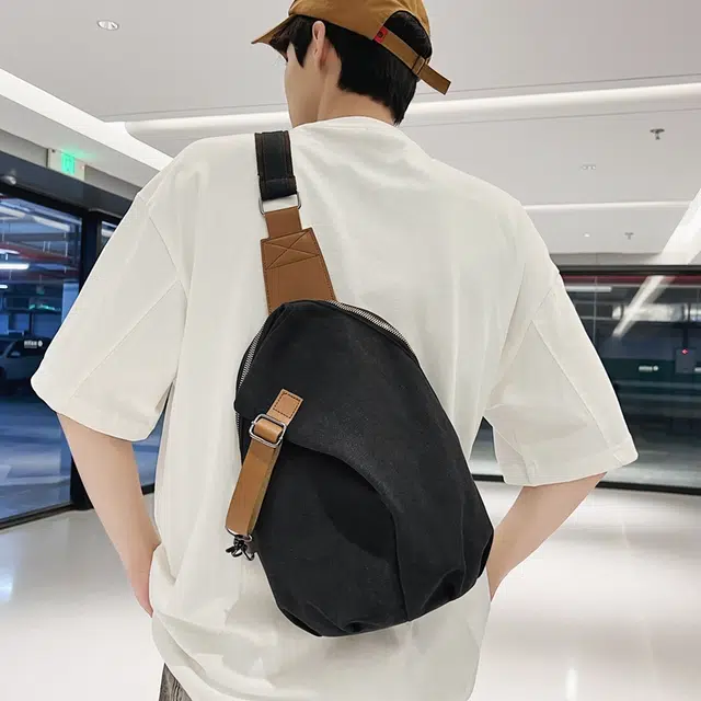 雅鹿 欧美复古潮流时尚简约百搭休闲 尼龙 胸包 常规 男女同款情侣款 多色