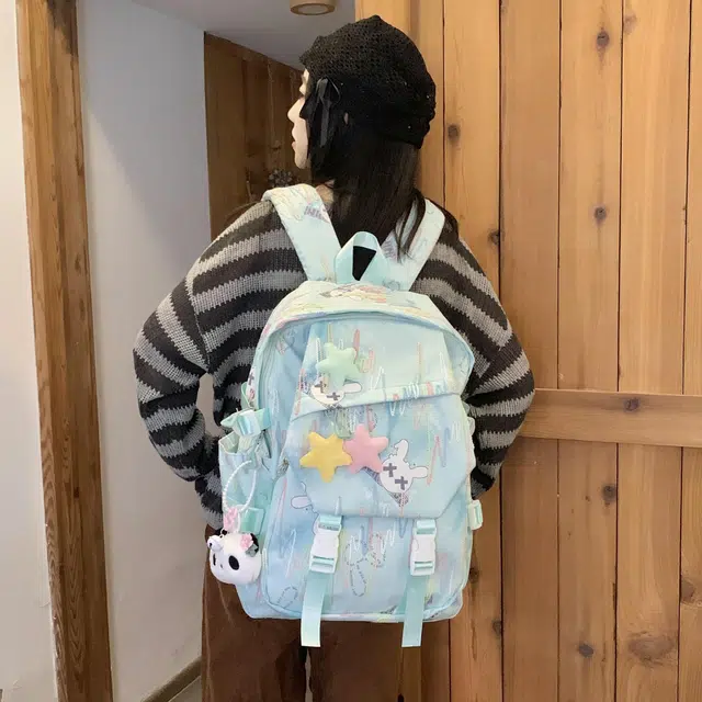雅鹿 森系小众设计感简约百搭轻便初中生高中生书包小清新装饰褶皱感可爱星星 尼龙 双肩包 常规 男女同款情侣款 多色