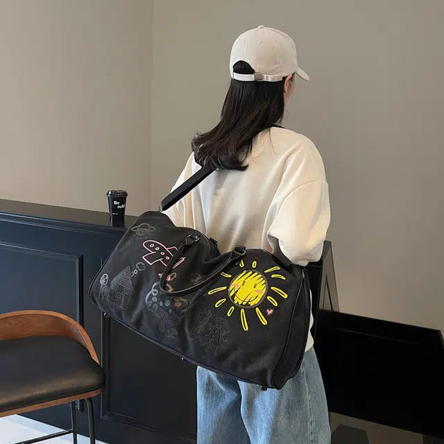 雅鹿 潮流个性涂鸦出差行李袋大容量休闲 尼龙 手提斜挎单肩旅行包 男女同款情侣款 多色