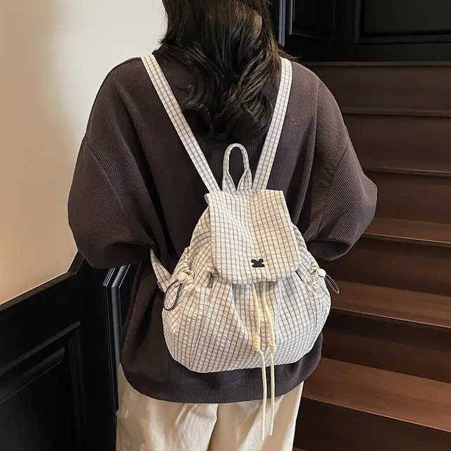 雅鹿 小众设计清新格子潮流学院风上课通勤 尼龙 双肩包 女款 多色