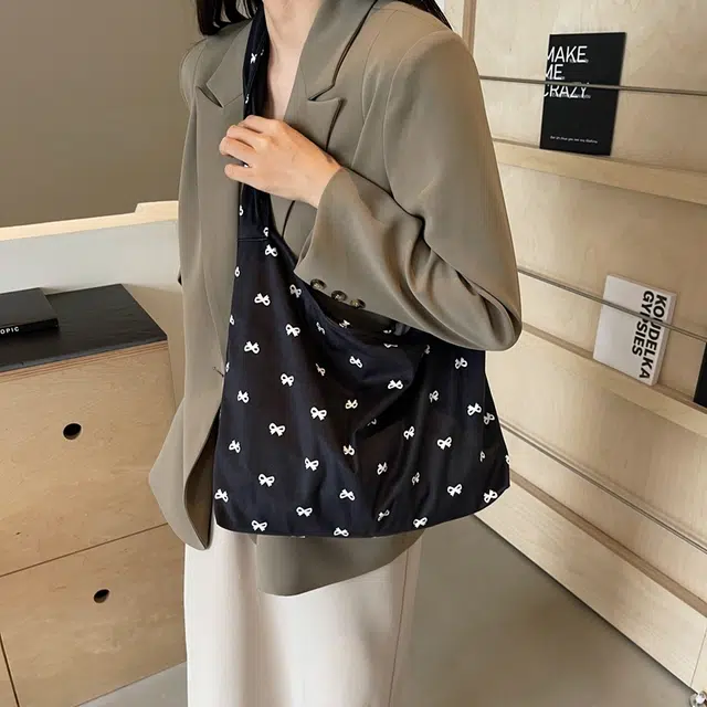 雅鹿 韩系百搭复古风 尼龙 单肩包 女款 多色