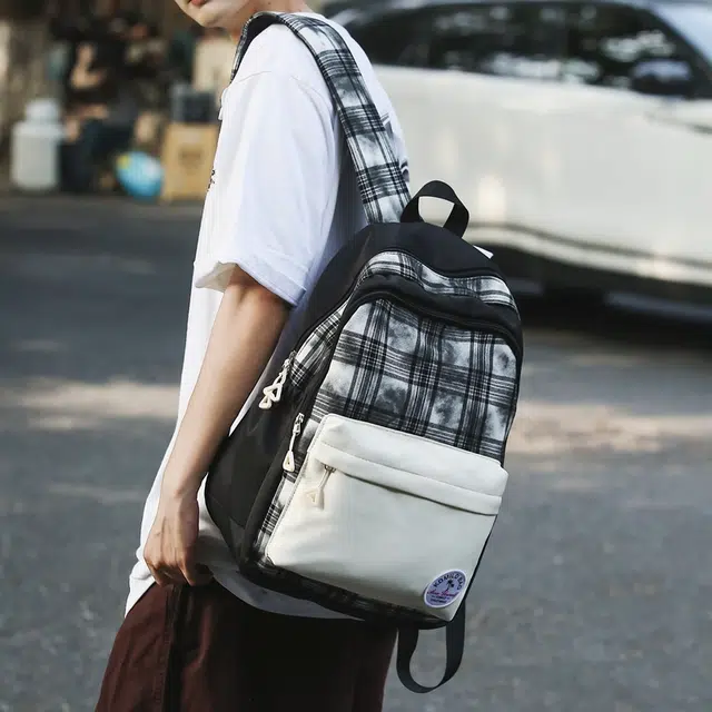 雅鹿 格子拼色风高颜值森系复古百搭学院风 尼龙 双肩包 男女同款情侣款 黑白色/棕桔色/紫粉色