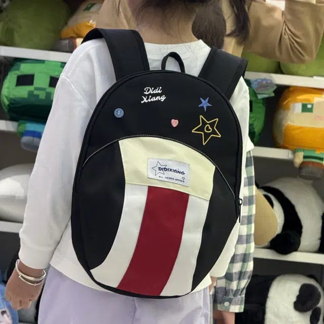 雅鹿 小众设计卡通可爱棒球帽通勤轻便休闲学生书包 尼龙 双肩包 男女同款情侣款 多色