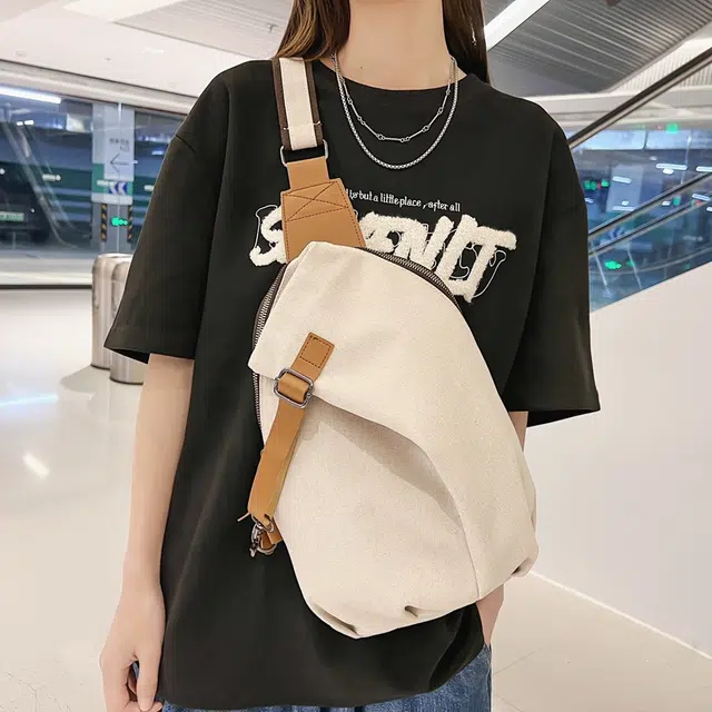雅鹿 欧美复古潮流时尚简约百搭休闲 尼龙 胸包 常规 男女同款情侣款 多色
