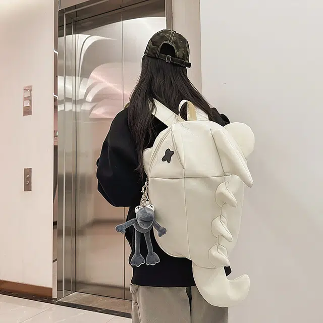 雅鹿 鲨鱼小众设计感休闲时尚上课旅游通勤轻便背包 尼龙 双肩包 男女同款情侣款 白色/灰色/黑色