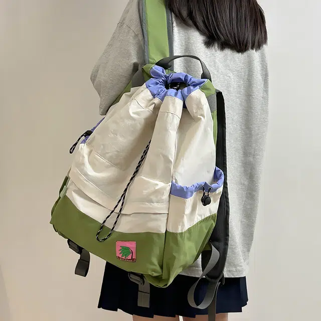 雅鹿 韩版轻便抽绳束口运动徒步登山包耐磨防水书包 尼龙 双肩包背包 男女同款情侣款 白色/绿色