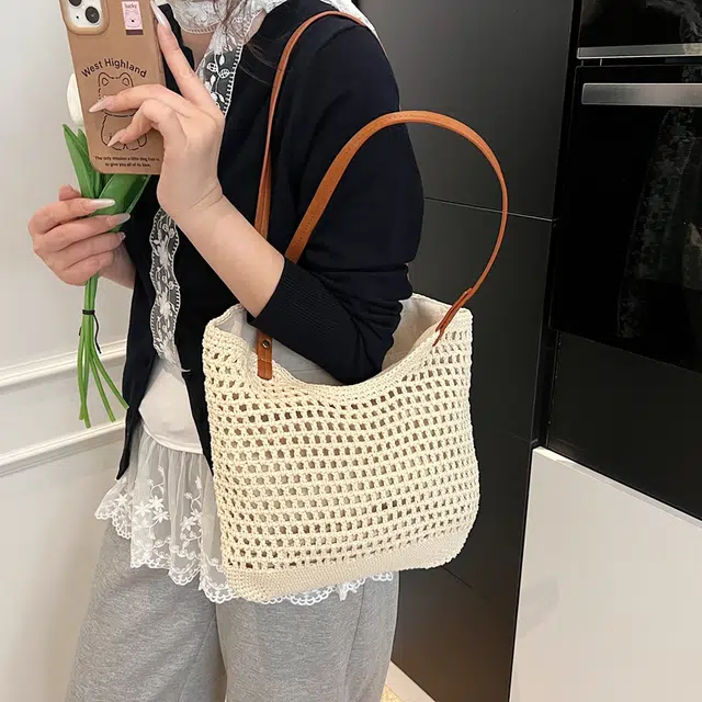 雅鹿 简约百搭大容量镂空通勤 草编 单肩包 女款 米白色/卡其色