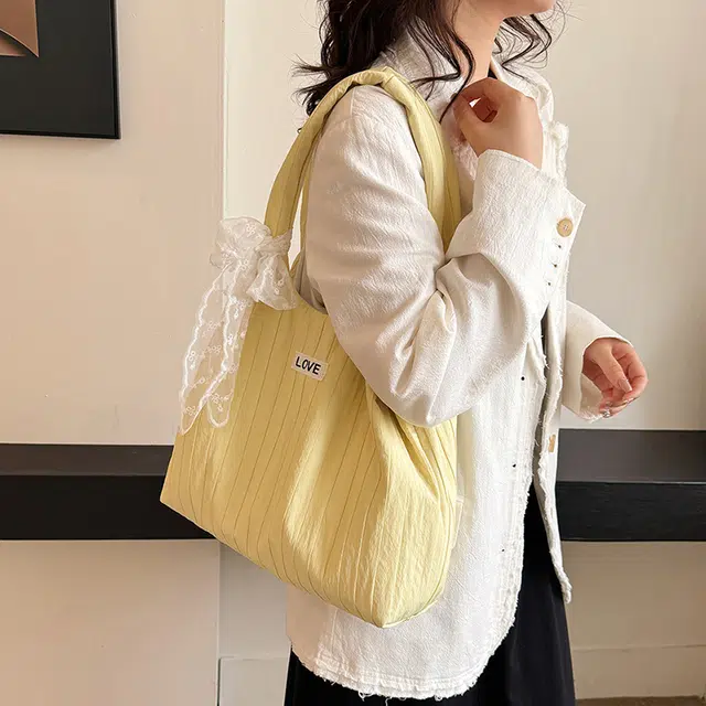 雅鹿 托特包包韩系简约百搭通勤布袋小众包 尼龙 单肩包 常规 女款 多色