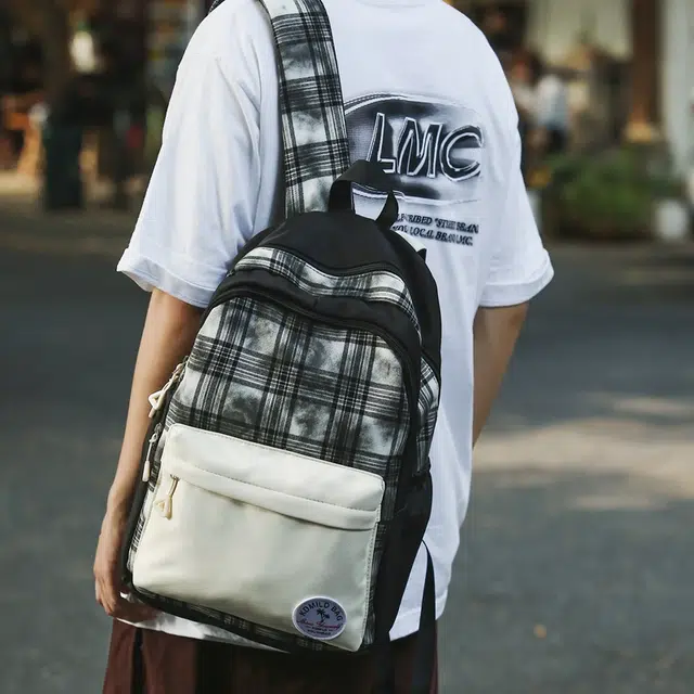 雅鹿 格子拼色风高颜值森系复古百搭学院风 尼龙 双肩包 男女同款情侣款 黑白色/棕桔色/紫粉色