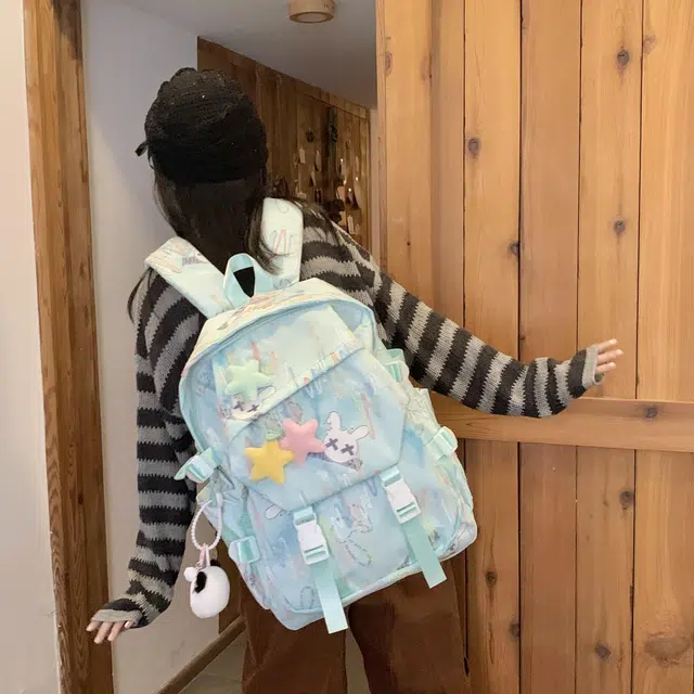 雅鹿 森系小众设计感简约百搭轻便初中生高中生书包小清新装饰褶皱感可爱星星 尼龙 双肩包 常规 男女同款情侣款 多色