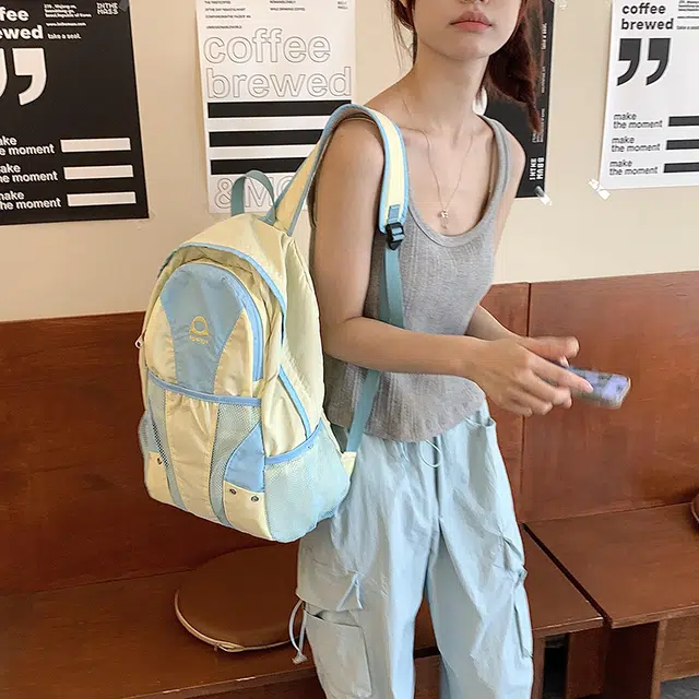 雅鹿 森系撞色小众设计刺绣学院风旅游轻便百搭 尼龙 背包双肩包 男女同款情侣款 多色