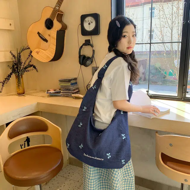 雅鹿 欧美休闲慵懒风百搭个性大容量通勤托特包 尼龙 腋下包单肩包 女款 深蓝色/绿色/黑色